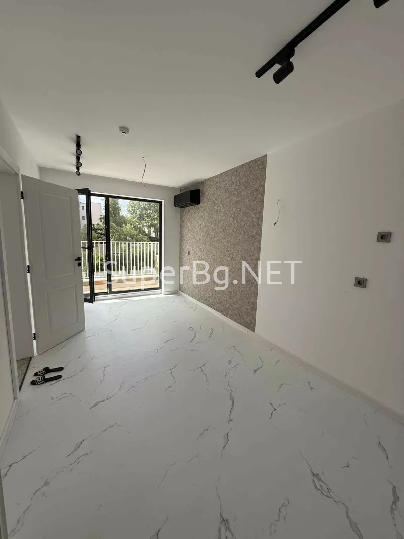 2 комн. квартира в Солнечный Берег 2 комн. квартира в Солнечный Берег