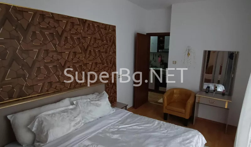 3 комн. квартира в Солнечный Берег