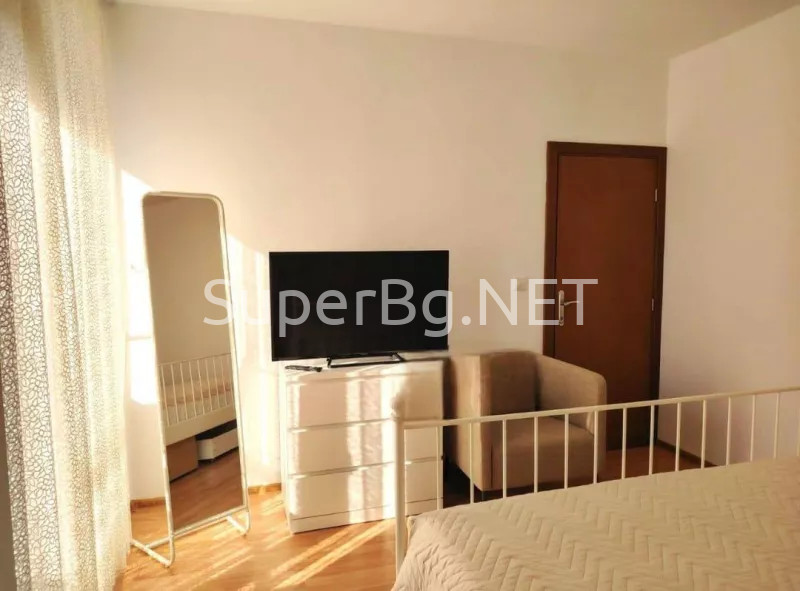 2 комн. квартира в Солнечный Берег