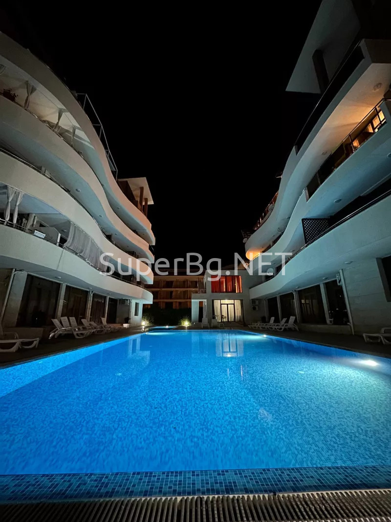 2 комн. квартира в Солнечный Берег