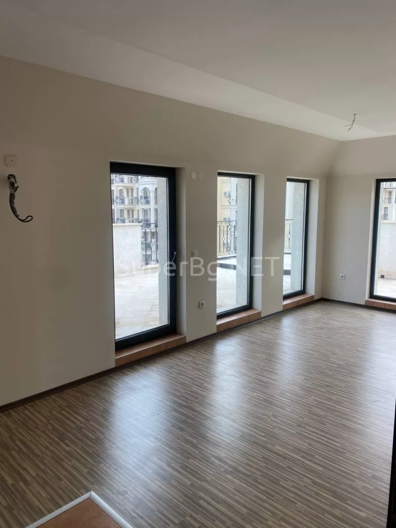 продажа 3 комн. квартира в Свети-Влас продажа 3 комн. квартира в Свети-Влас