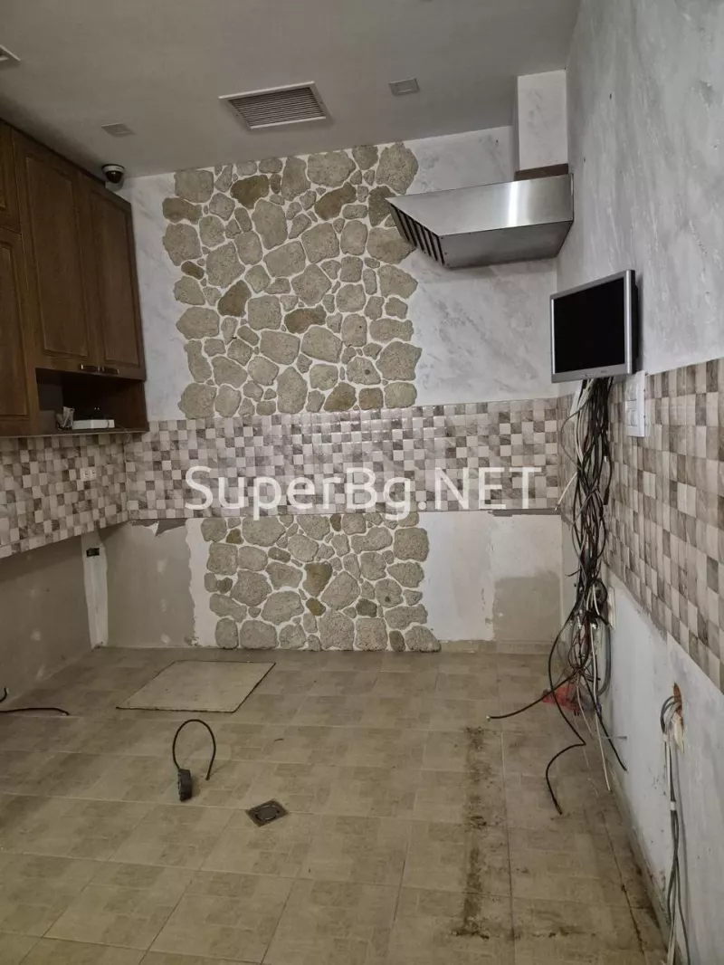 4 комн. квартира в Бургас 4 комн. квартира в Бургас